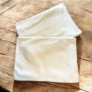 New! POTTERY BARN Ivory Sweater Knit Pillow Shams (2) 20x26